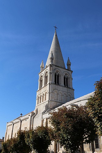 Eglise Saint-Cybard de Roullet St-Estèphe