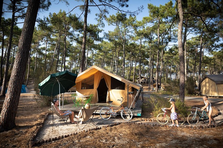 056-Huttopia_Lac_Carcans-ManuReyboz.jpg