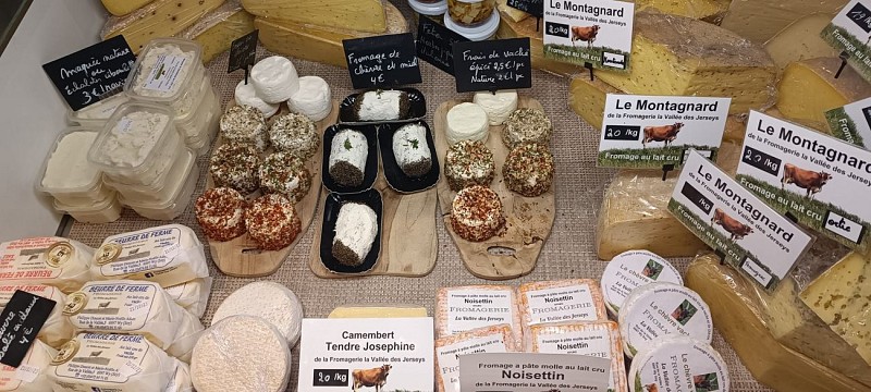 Fromagerievalleedesjerseys2