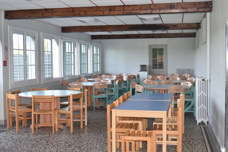 Salle 60 personnes