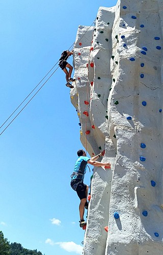 Saut du Saumont climbing site