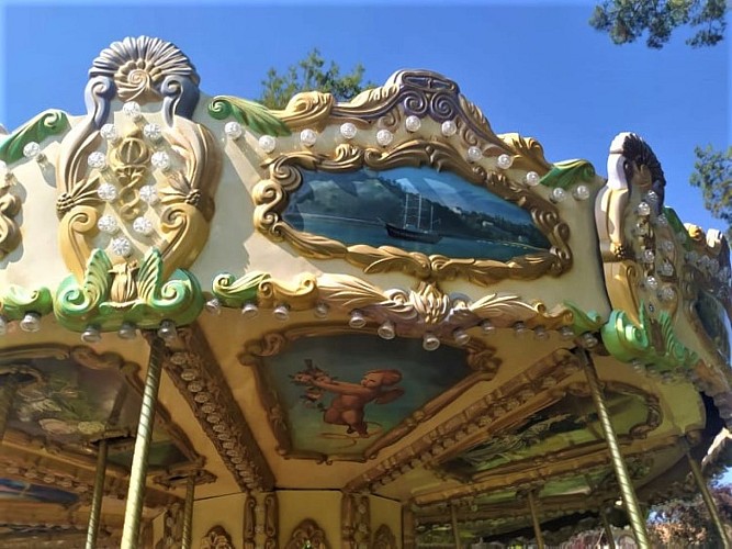 Manège  carroussel chez caramel web