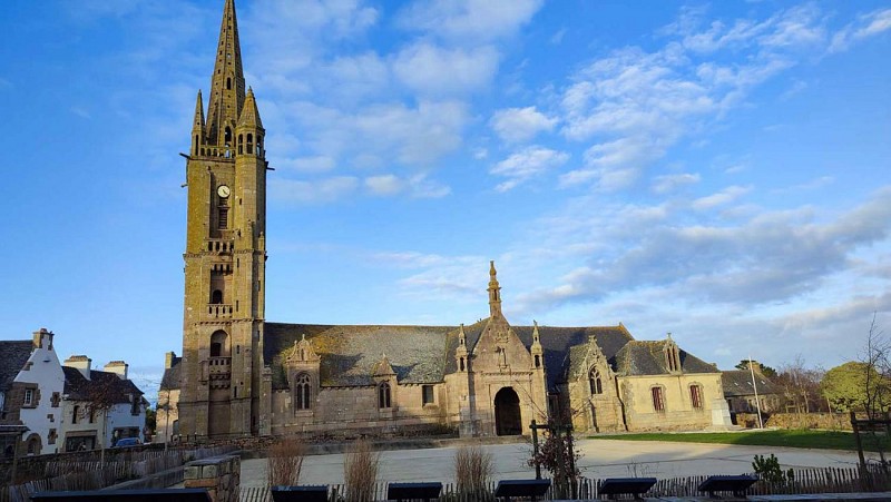 Eglise Saint Pierre de Plougasnou