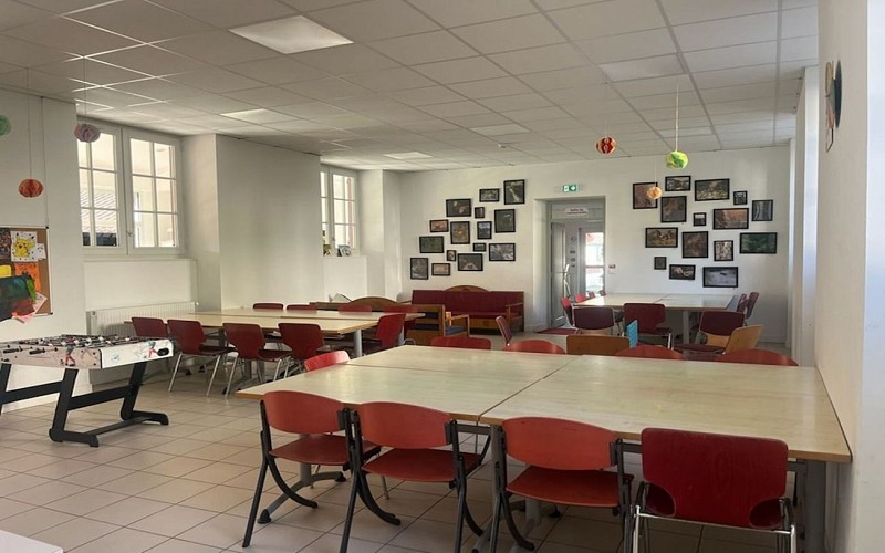 Erreka Gorri-salle a manger