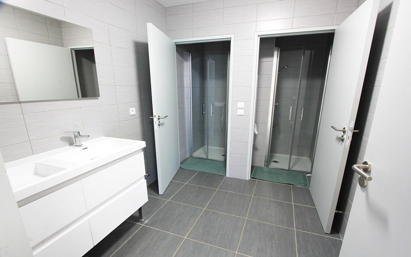 Erreka Gorri-salle d eau