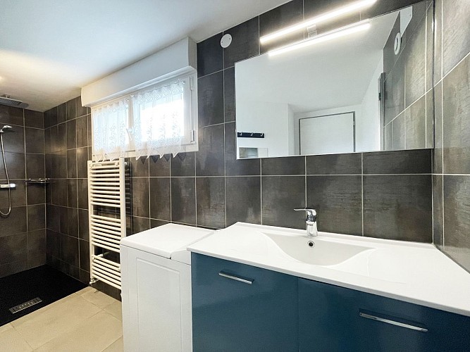 AU NID DOUILLET