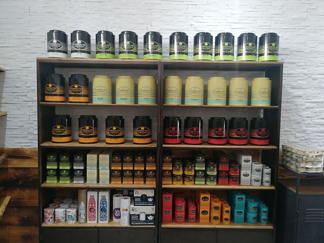 Cave le vin au vert 06