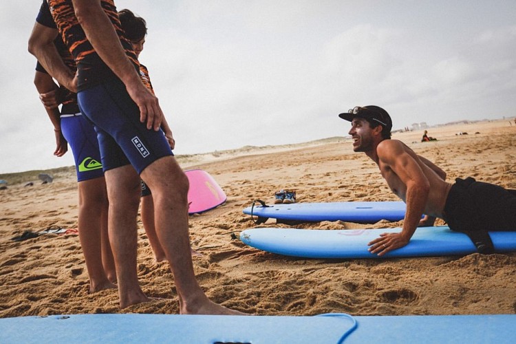 Ecole de surf Les Vagues_OTILAS_CAPBRETON