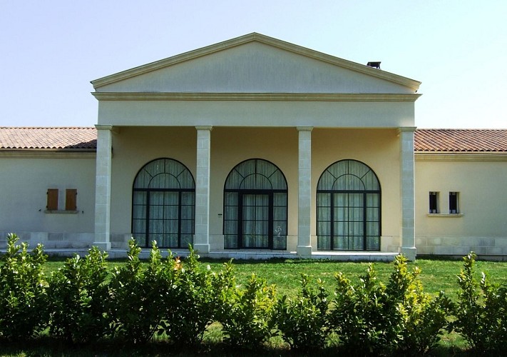 CHATEAU LALAUDEY ET POMEYS SCEA VIGNOBLES LALAUDEY MOULIS EN MEDOC (3)