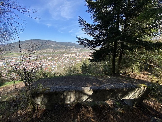 Point de vue du banc de pierre