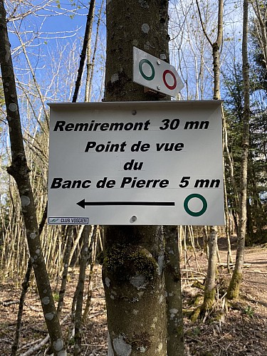 Point de vue du banc de pierre