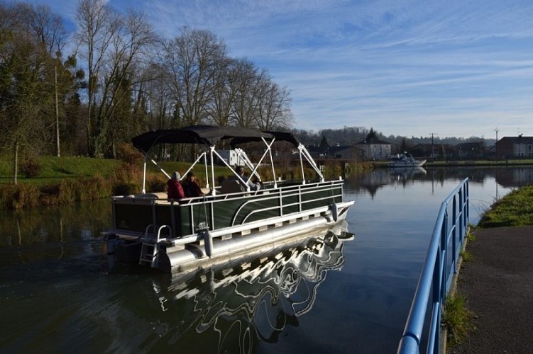 Briare - bateau-location sans permis