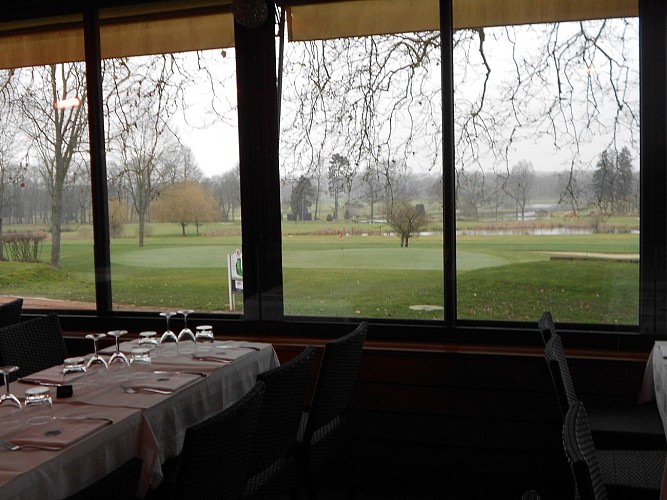 Les Terrasses du Golf de Mionnay