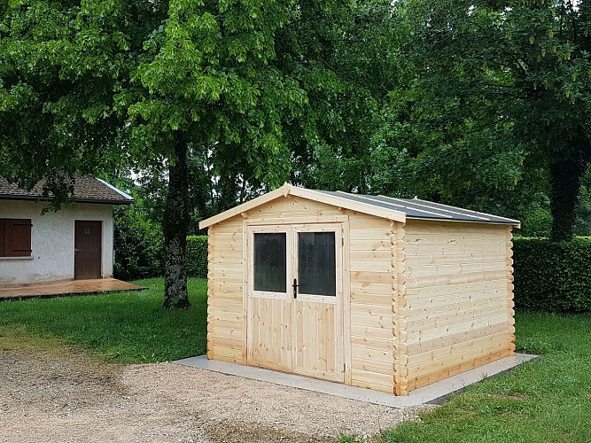 Städtischer Campingplatz in Nivigne-et-Suran