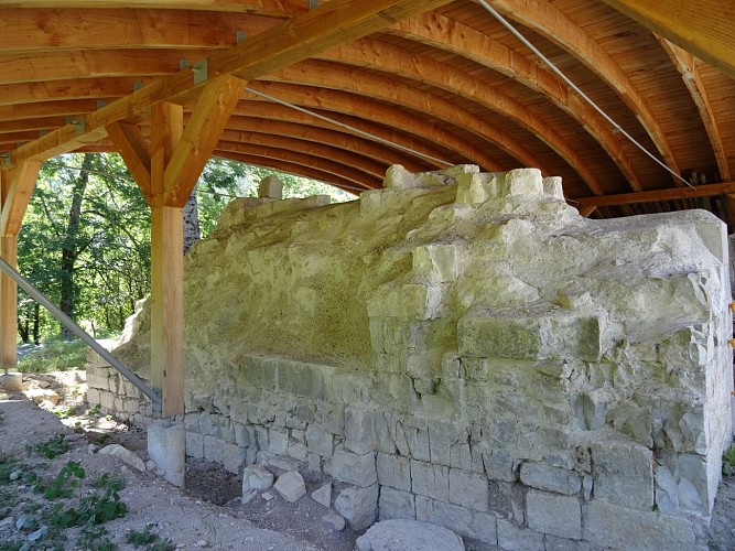 Vestiges de l'abbaye de Clausonne