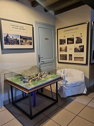 Musée de la Lauze