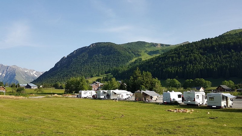 Bivouac caravan area of Alpe du Grand Serre