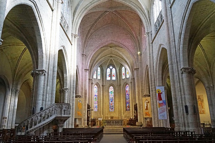 Stiftskirche Notre Dame d'Espérance