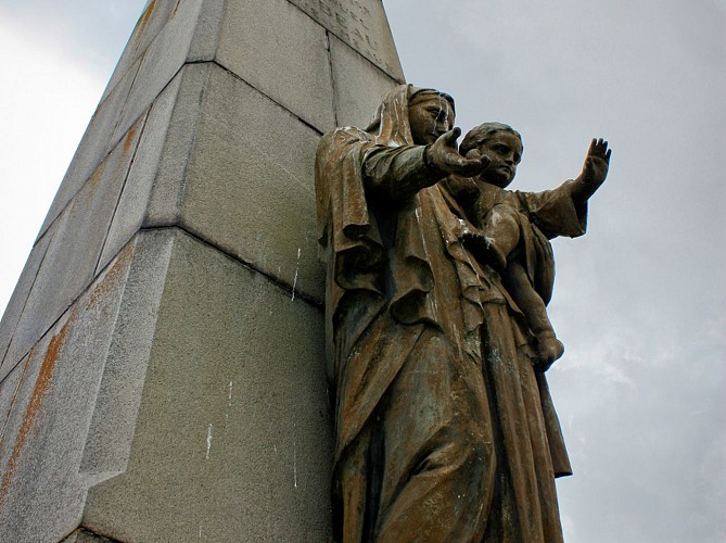 Notre-Dame de la Marne Monument