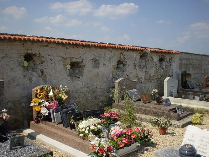 Communal cemetery - Chambry