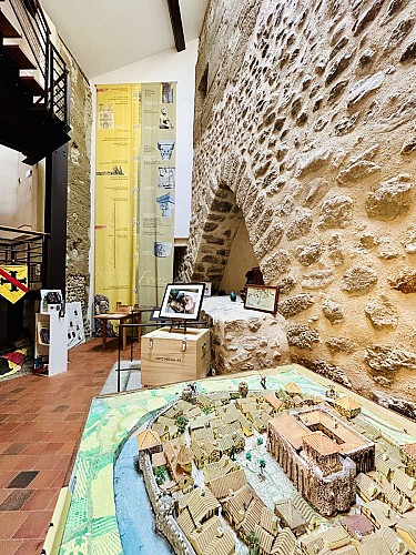 Centre de l’Art Roman en Forez  "Porte de Bise" - Accueil touristique