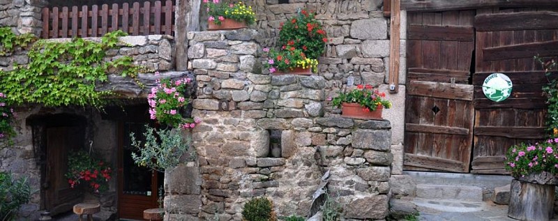 Le pigeonnier de Cessieux ( Der Taubenschlag von Cessieux)