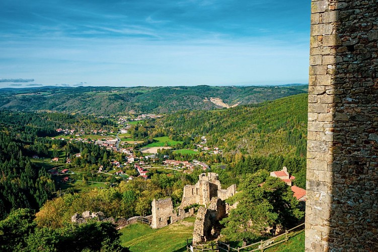 Festung und Kapelle von Couzan