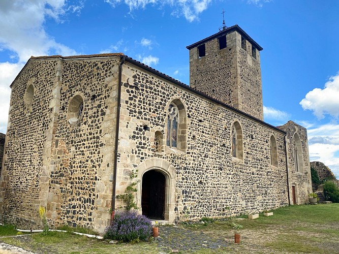 Prieuré et Eglise de Montverdun