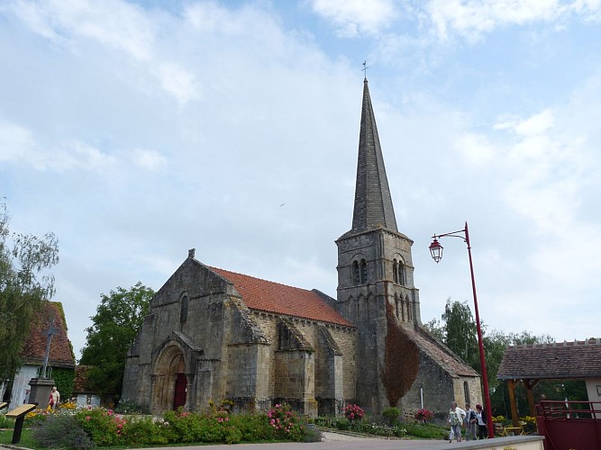 Église de la Sainte-Trinité - Autry-Issards