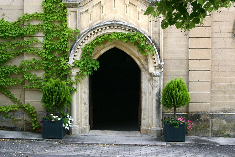 Église Saint-Outrille