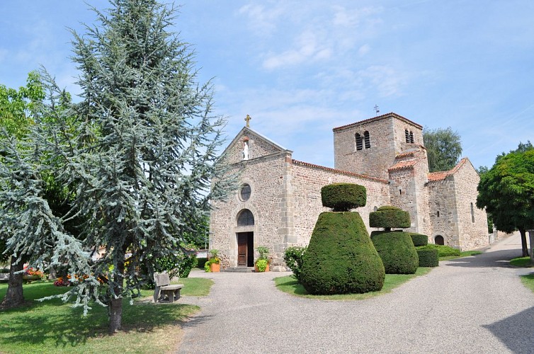 Village of Salt-en-Donzy