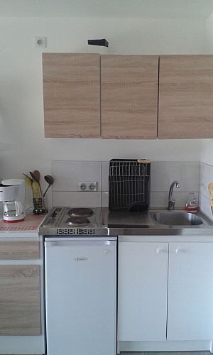 Studio dans villa neuve