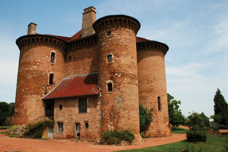 Castle of Montaiguët-en-Forez