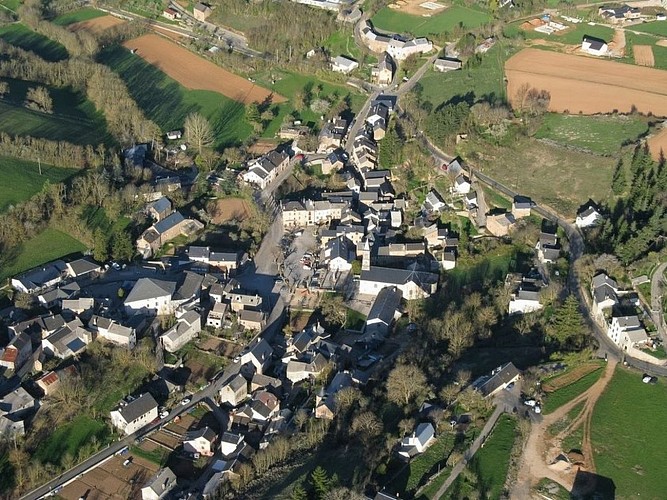 Village de Lanuéjols