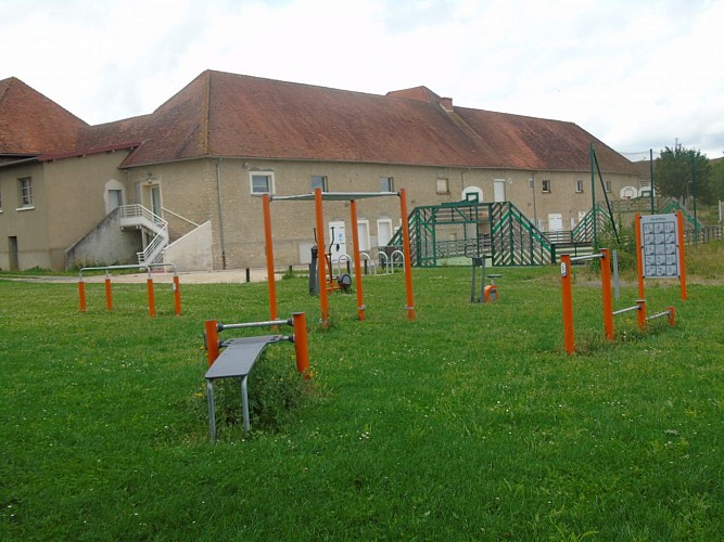 Autres City Stade de ChampagnéSaintHilaire Champagnesainthilaire