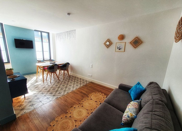 B1 SAULE STUDIO VUE GALE 01 gîte larbrenville la charité-sur-loire nièvre loire -crédits nathalie civard