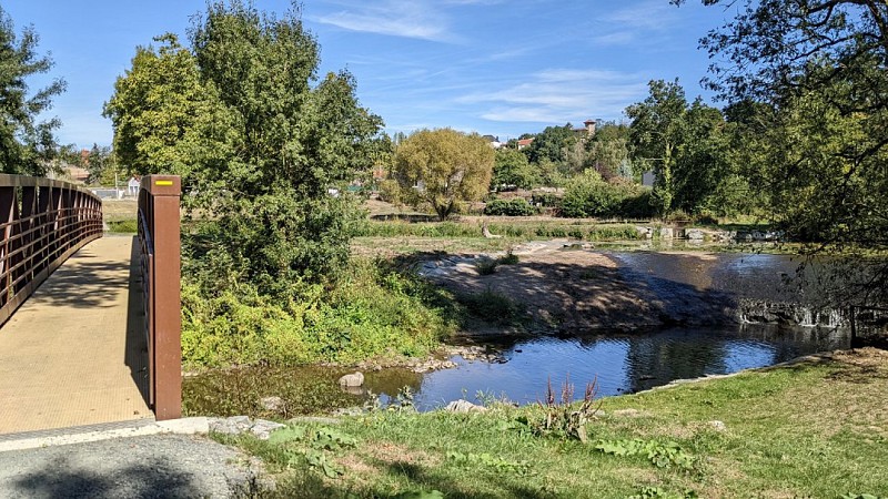 Aire de pique-nique Raz-Gué à Montrevault