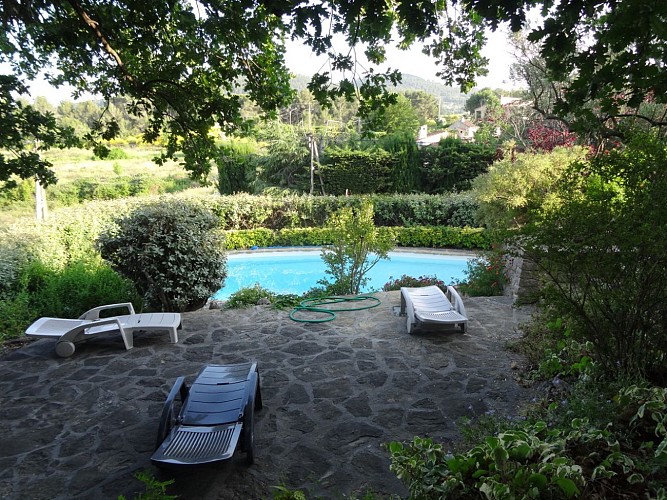 Villa "Lei Bourroun"