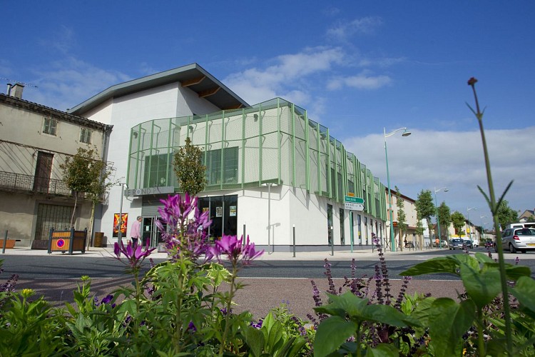 Cinema: 'Le Rond Point'