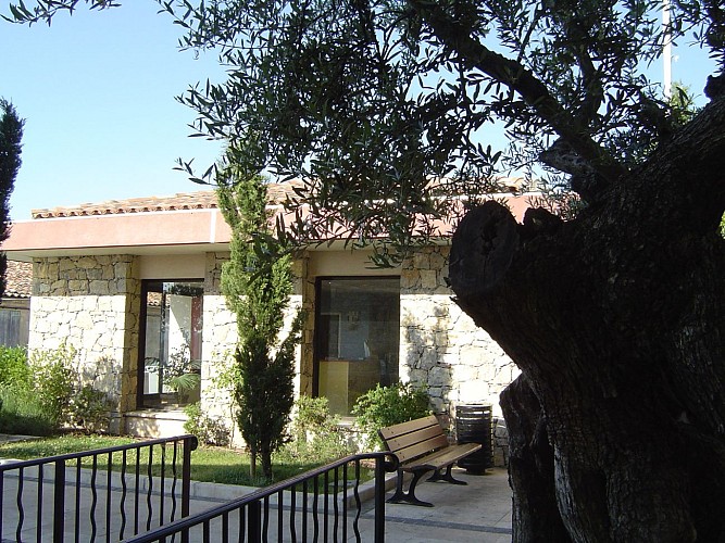 BUREAU D’INFORMATION TOURISTIQUE DE MONTAUROUX