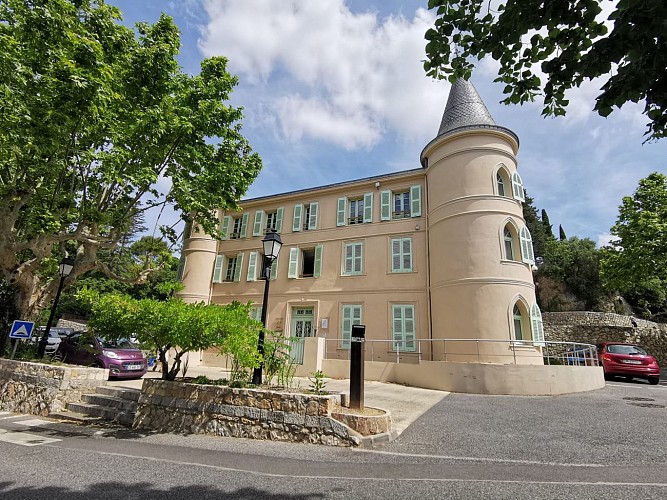 BUREAU d'INFORMATION TOURISTIQUE de CALLIAN