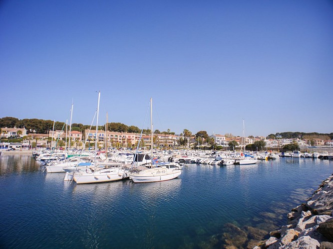 Neuer Hafen von Les Lecques