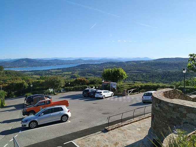 Parking de la Place Léon Martel