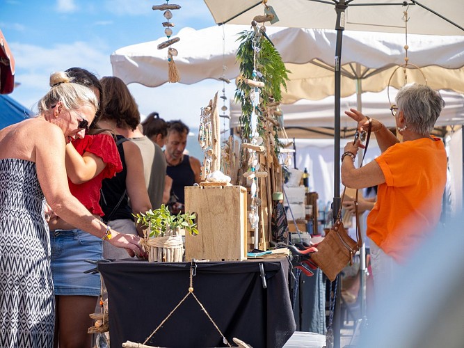 Summer Provençal market of Port de la Madrague
