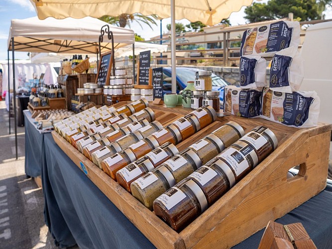 Marché Provençal Estival du Port de la Madrague