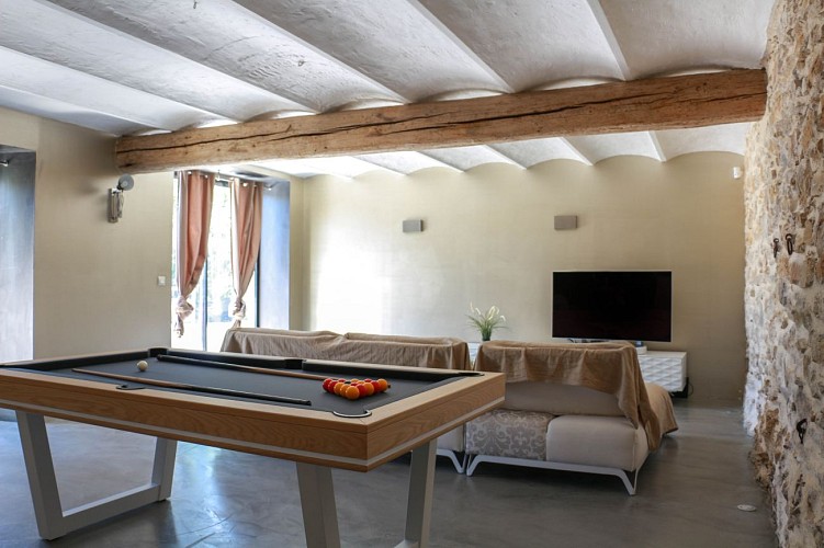 Bastide de la Clare: 8 people, close to the sea, 4 bedrooms, swimming pool, pool table, etc.