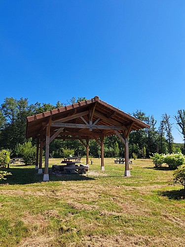 Arboretum in Etrez