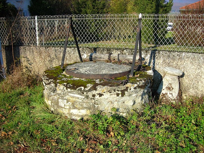 Puits de Brangues