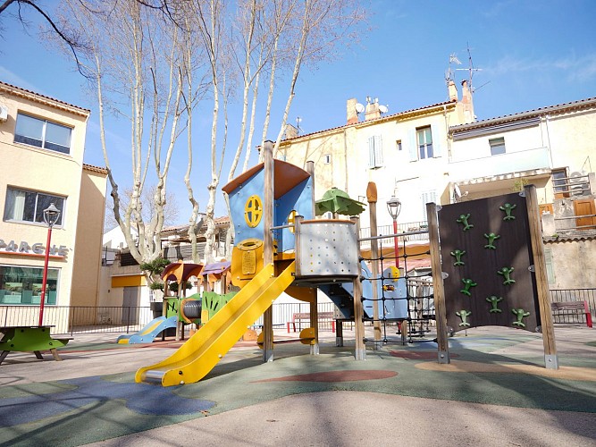 Playground  Gabriel Péri