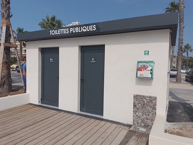 Toilettes publiques de la Fighière